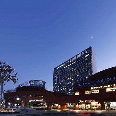 Grand Mercure Ambassador Changwon Exterior foto