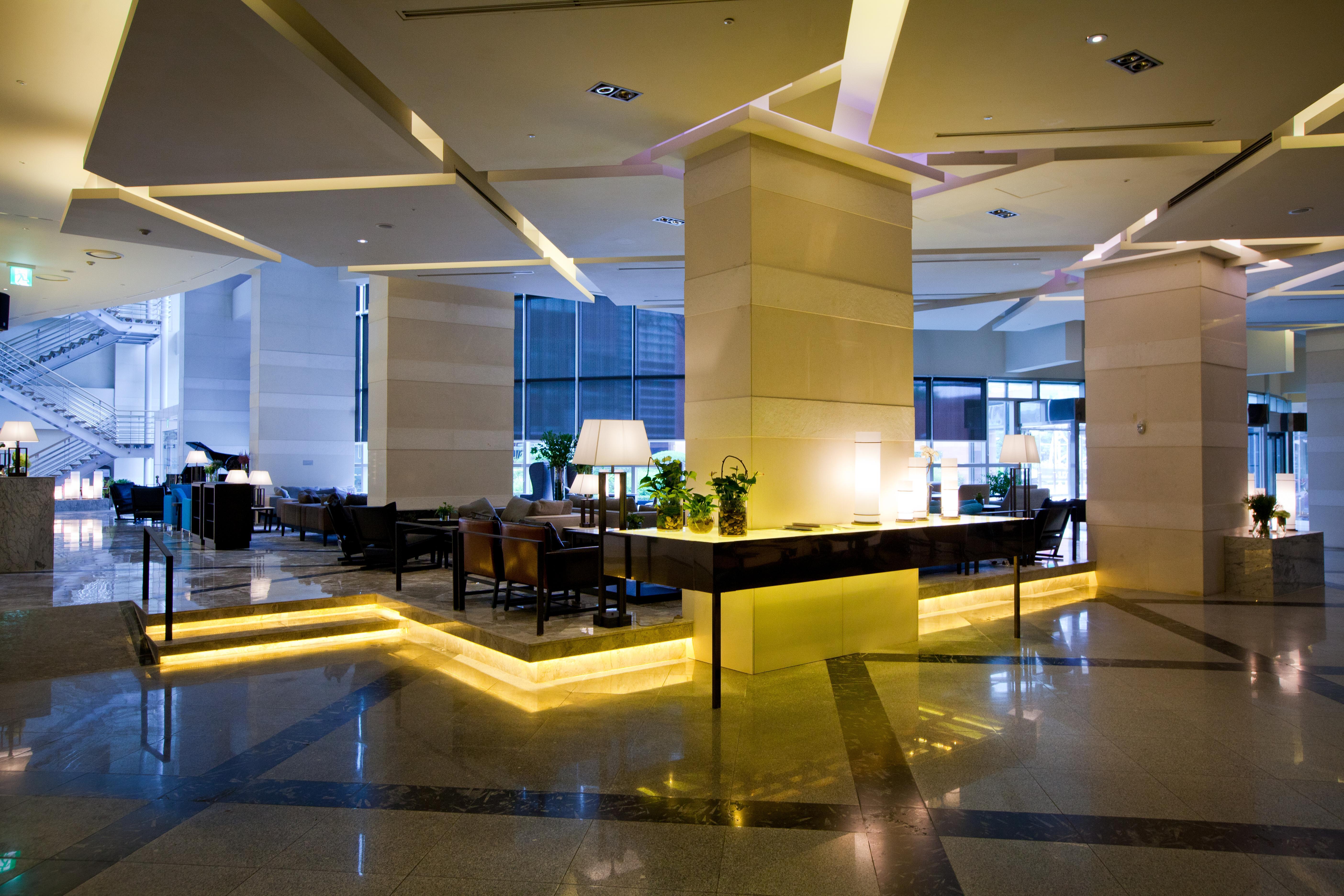 Grand Mercure Ambassador Changwon Exterior foto